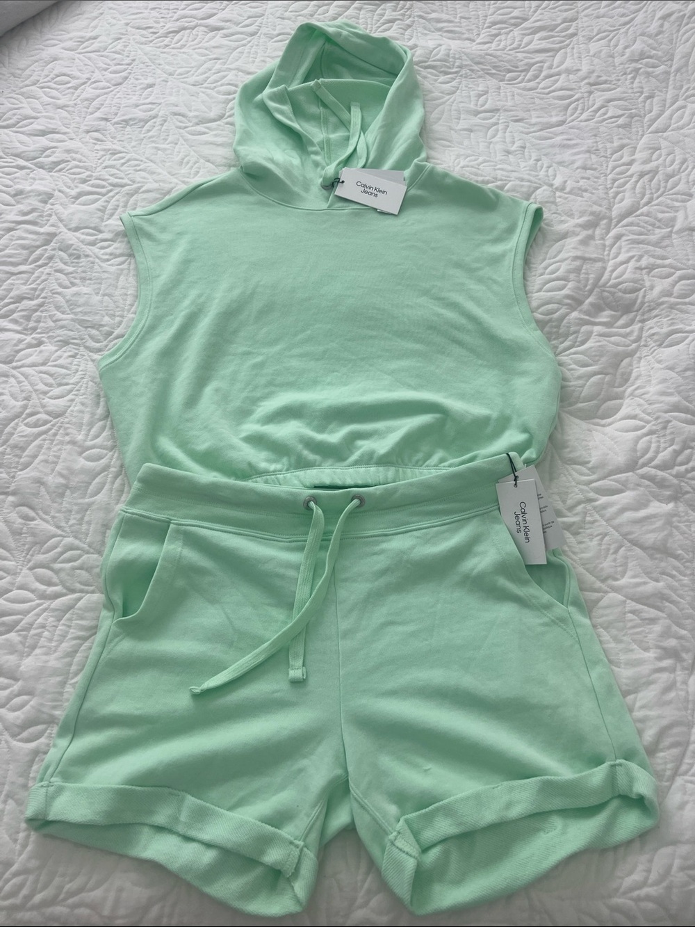 Calvin Klein Jeans Mint Sleeveless Hoodie & Drawstring Shorts Set M~L